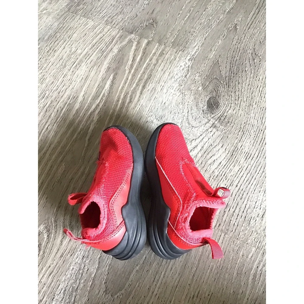 Puma Size 6C Red Slip On Toddler Boys Baby Shoes Wired Rapid Sneakers 386548-03